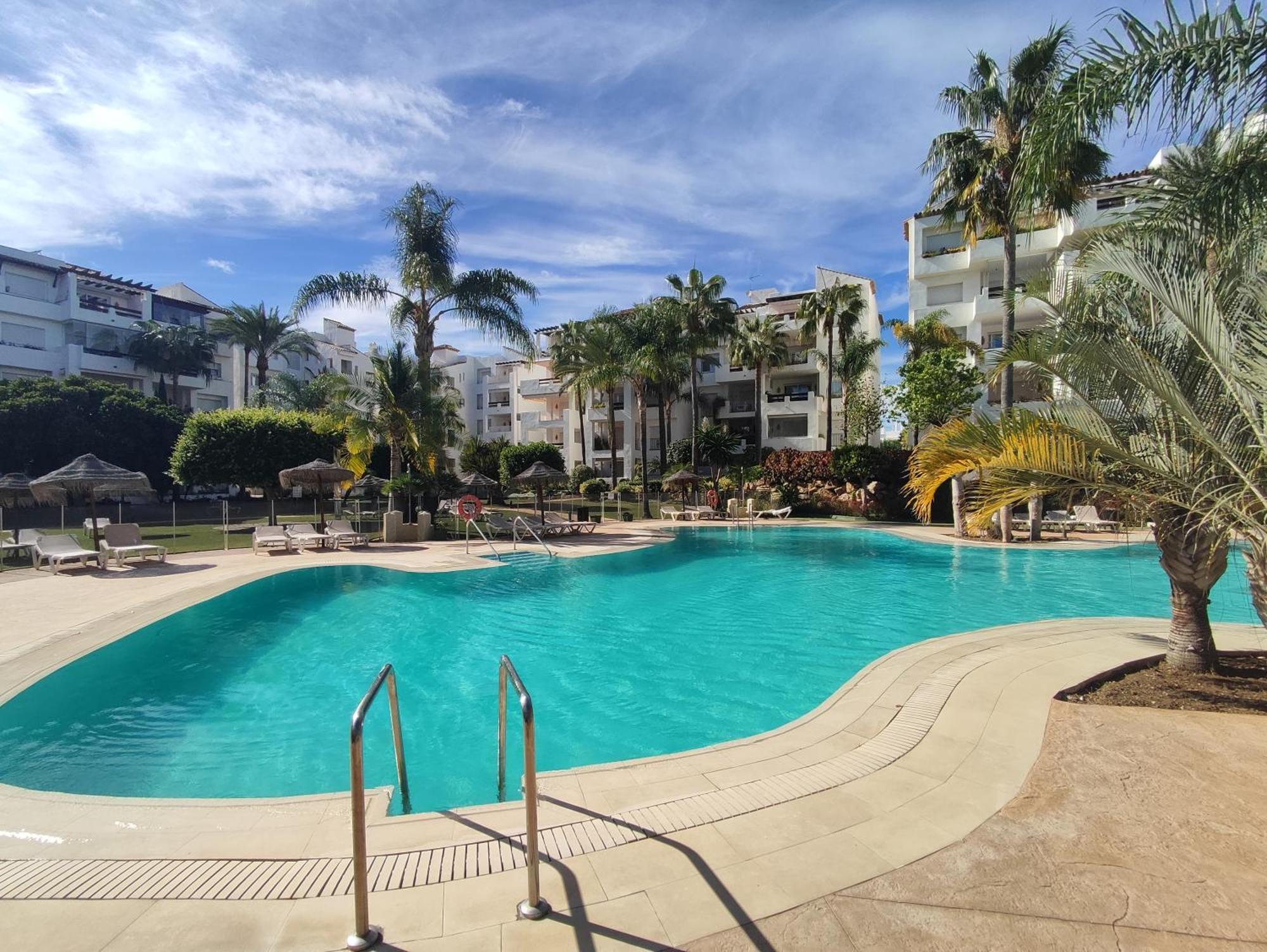 Costalita On The Beach - 3 Bedroom Cosy Apartment Estepona Exteriér fotografie